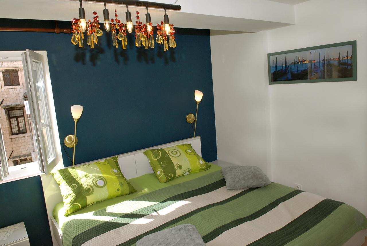 Apartment Piazzeta De Luxe Split Bagian luar foto